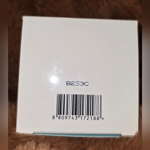 Byroe Oat Yogurt Moisture Barrier Cream 1.69 fl. oz. / 50 mL $106 - Picture 11 of 11